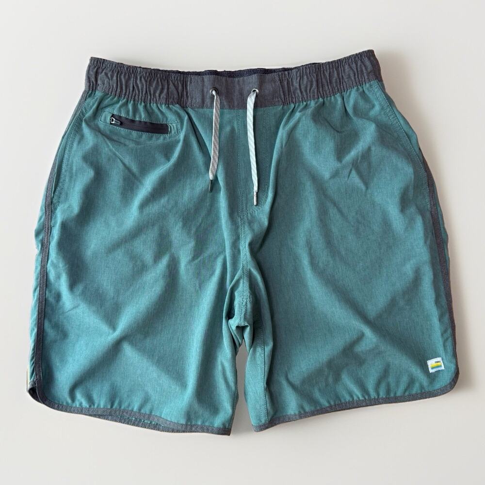 Vuori Banks Shorts Large Green Minimalist Sportswear Athleisure Outdoors